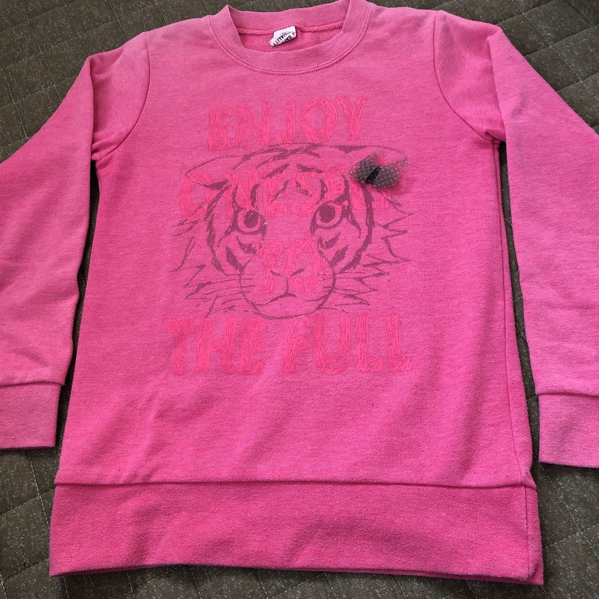 Creamy Puff 140センチ ライオンプリント ピンクトレーナー の落札情報詳細 ヤフオク落札価格情報 オークフリー スマートフォン版