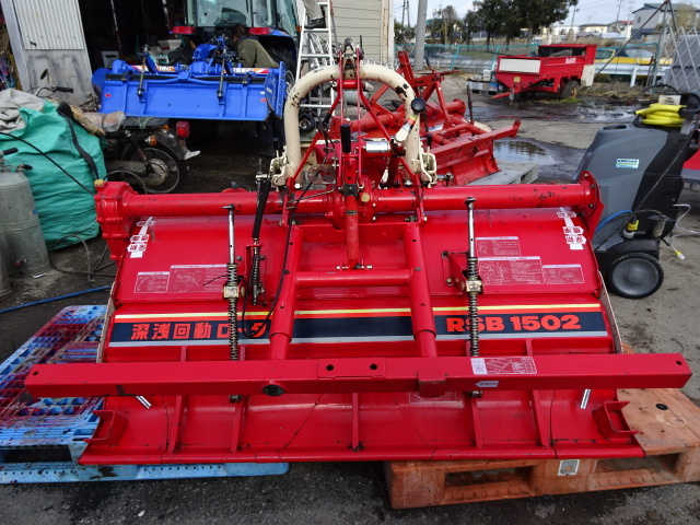 ヤンマー　純正ロータリー　EB18DAS 使用回数３回　★超美品　極上★　お見逃しなく ヤンマー 純正ロータリー EB18DAS 使用回数3回 ☆超美品 極上☆ お