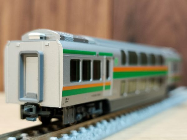 KATO 10-1150 E233系3000番台高崎線・宇都宮線8両基本セット より サロ