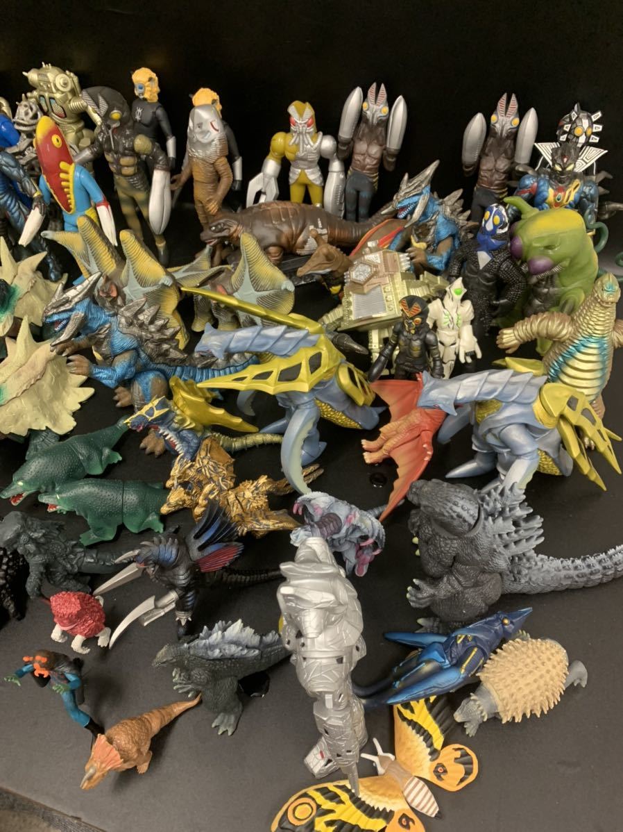 怪獣 ウルトラマン怪獣 ソフトビニール ウルトラ怪獣シリーズ ソフビ 宇宙人 ゴジラ 敵役 悪役 まとめ 大量セット の落札情報詳細 ヤフオク落札価格情報 オークフリー スマートフォン版