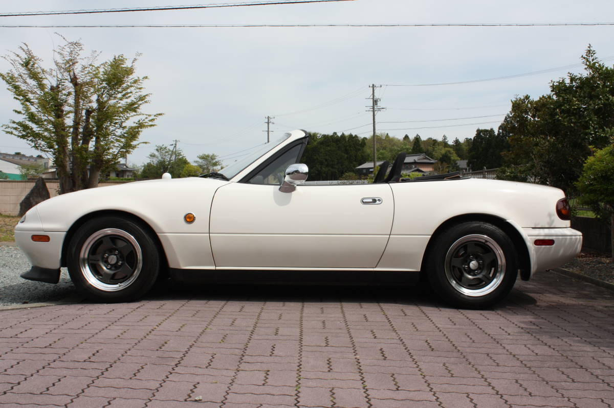 ユーノスロードスターの車庫（！？）