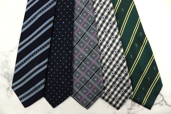 美品 即決 ディズニー Disney キャラクター柄 ストライプ柄 ミッキーマウス 5点セット まとめ メンズ ネクタイ の落札情報詳細 ヤフオク落札価格情報 オークフリー スマートフォン版