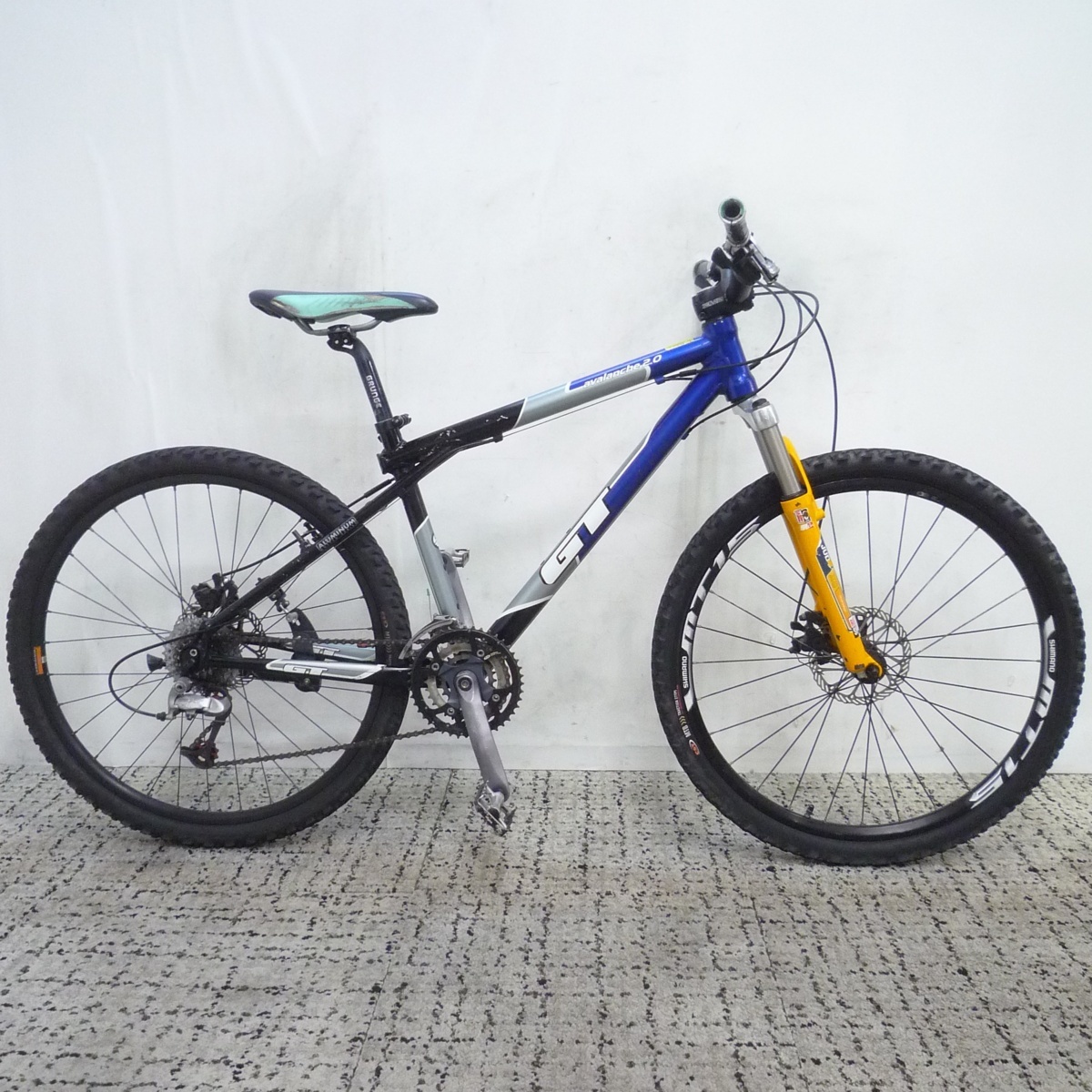 GT AVALANCHE 手渡し希望 手渡し希望】GT AVALANCHE（アバランチェ） 2004年 MTB