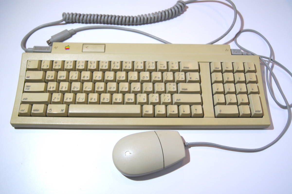○Macintosh ADBポート用キーボード＆マウス&ケーブル…68K,601,603,604