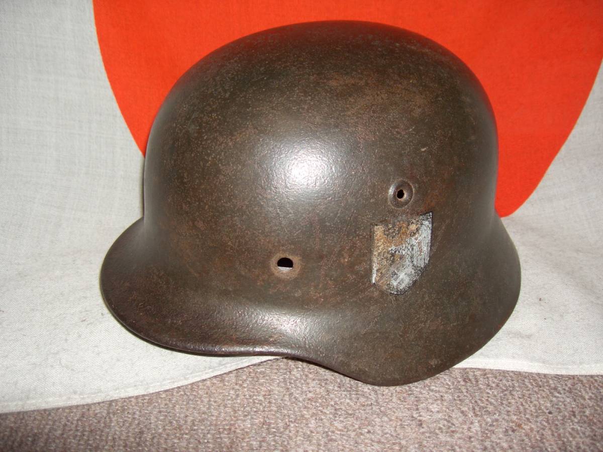 WW2 ドイツ軍 M40ヘルメット 国防軍シングルデカール オリジナルの落札 ...