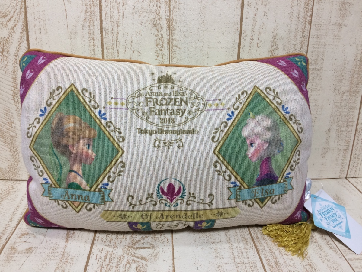 ディズニー Tdr 東京ディズニーランド フローズンファンタジー18 クッション アナと雪の女王 エルサ タグ付き 6c27 の落札情報詳細 ヤフオク落札価格情報 オークフリー スマートフォン版