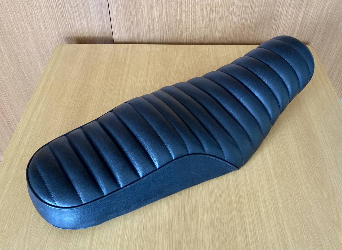 W650 シート 金具付き W650 純正シート 金具付き W650シート金具