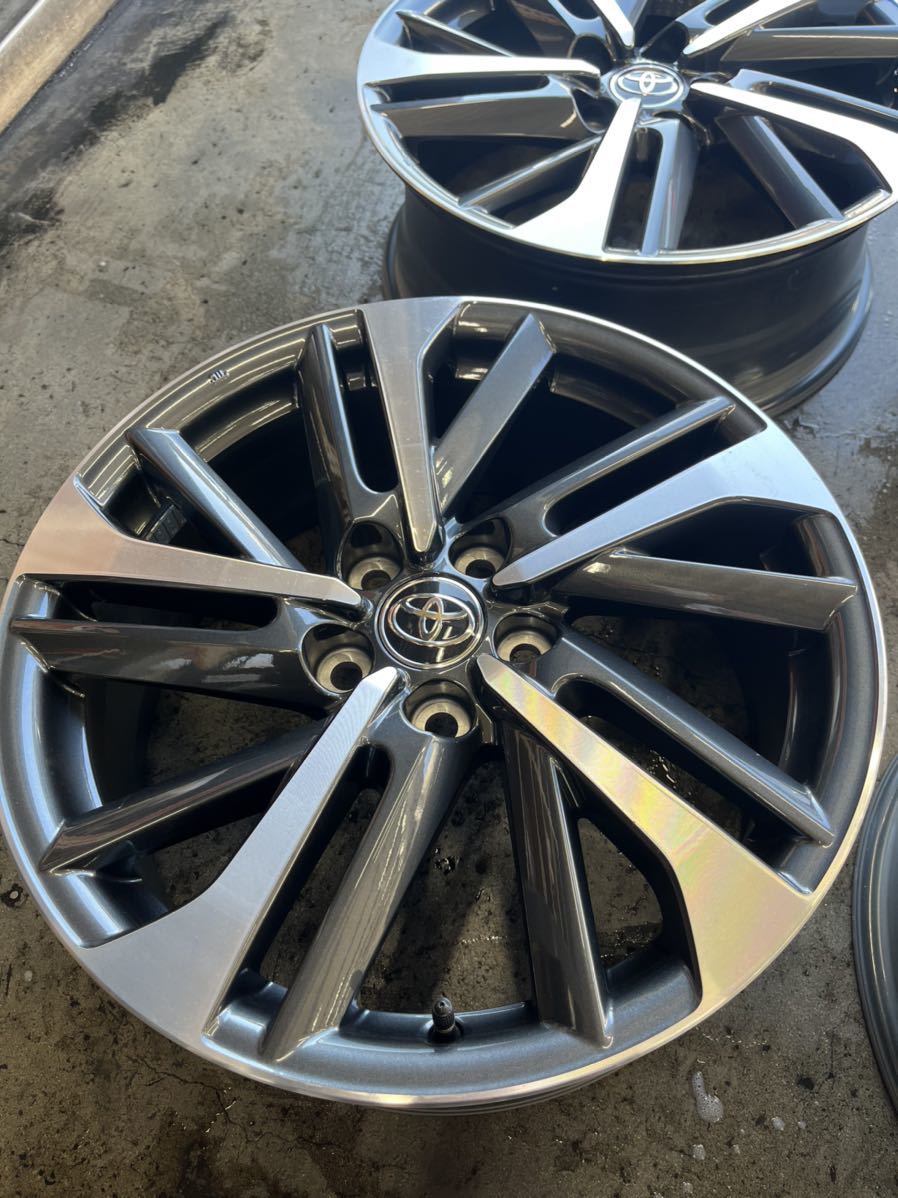 トヨタ カローラクロス 純正18インチホイール 新車外し 2本 ☆補修用 1本