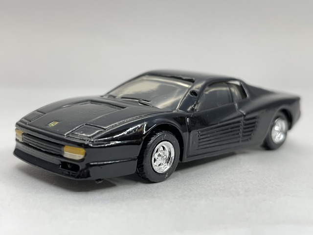 ホットウィール1/18フェラーリテスタロッサ白タン内装特捜刑事マイアミ