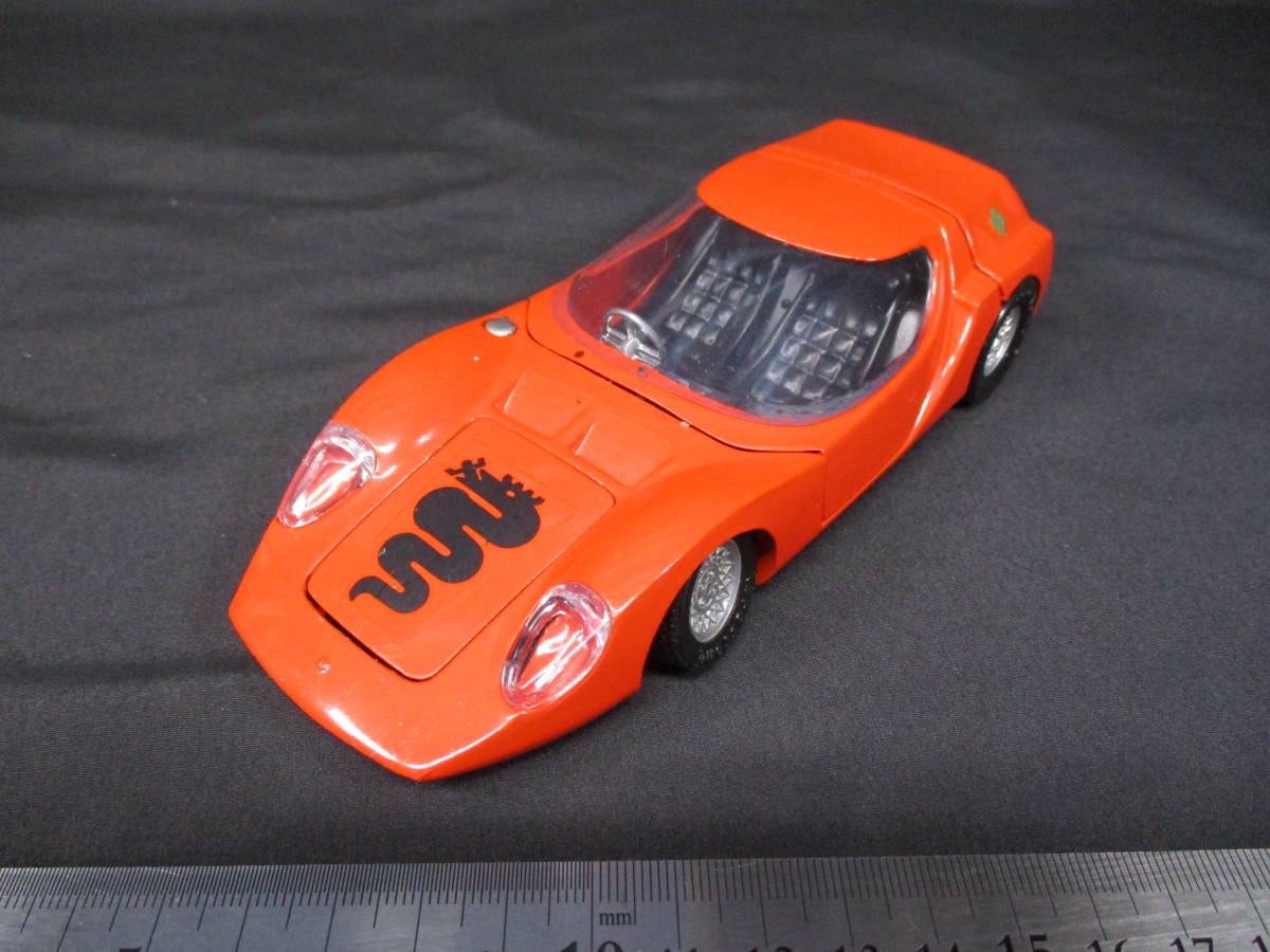 Politoys Alfa Romeo 1600 Osi Scarabeo 1/25 scale de segunda mano por 10 EUR en Barcelona en WALLAPOP