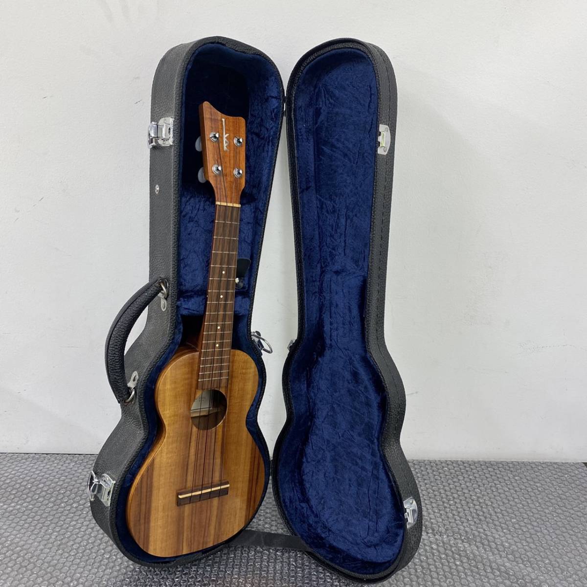 Kamaka Keiki K01 Soprano Ukulele カマカ ケイキ ソプラノ ウクレレ ゴールドラベル 元箱付き の落札情報
