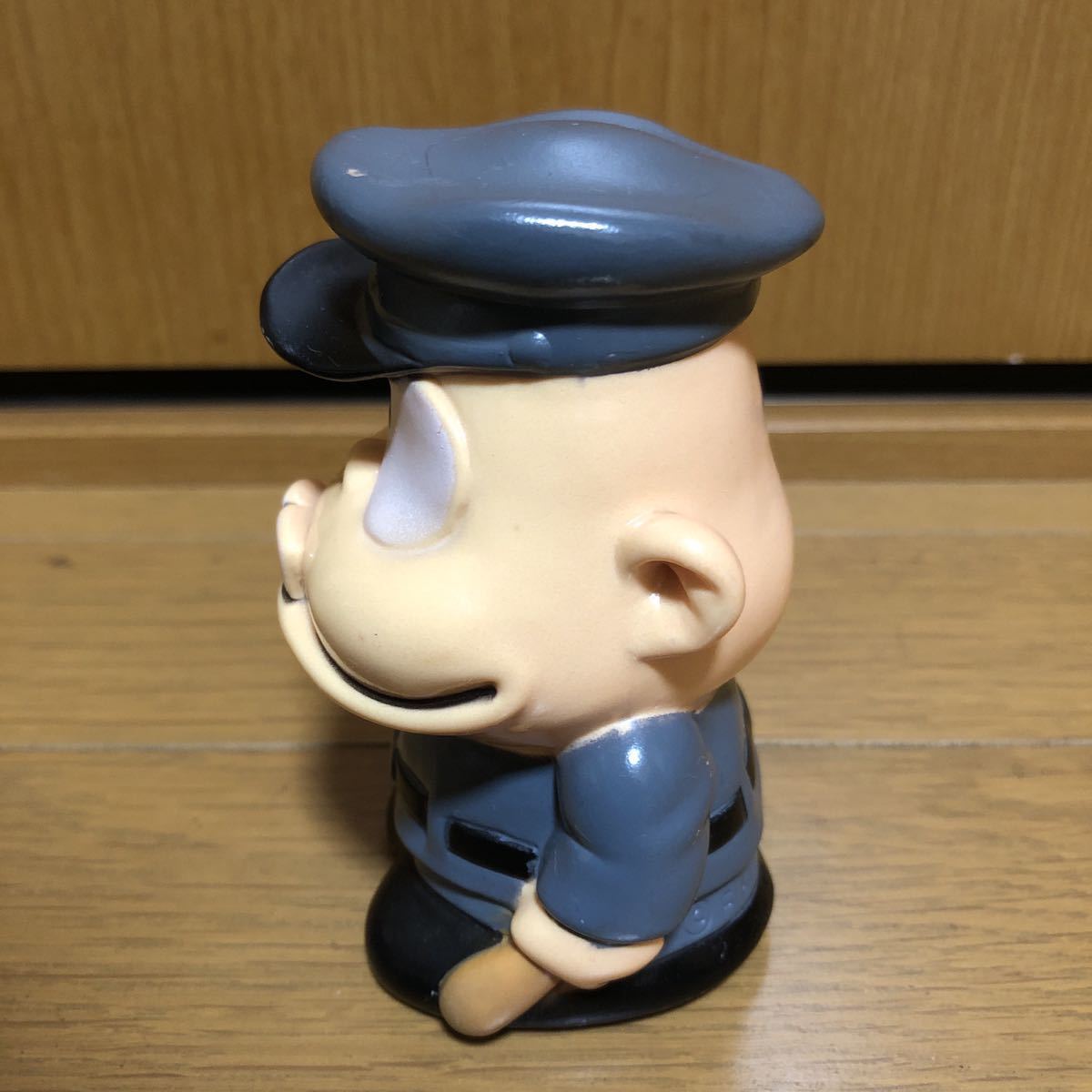 傷や汚れあり】天才バカボン 警察 本官さん 貯金箱 フィギュア ソフビ