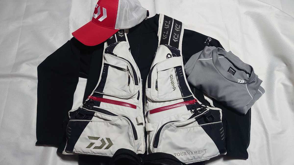 ライフジャケット DAIWA ダイワ フローティングジャケット DF-6403