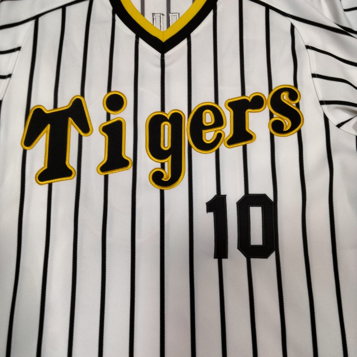 目立った傷や汚れなし】阪神タイガース HANSHIN Tigers レプリカ