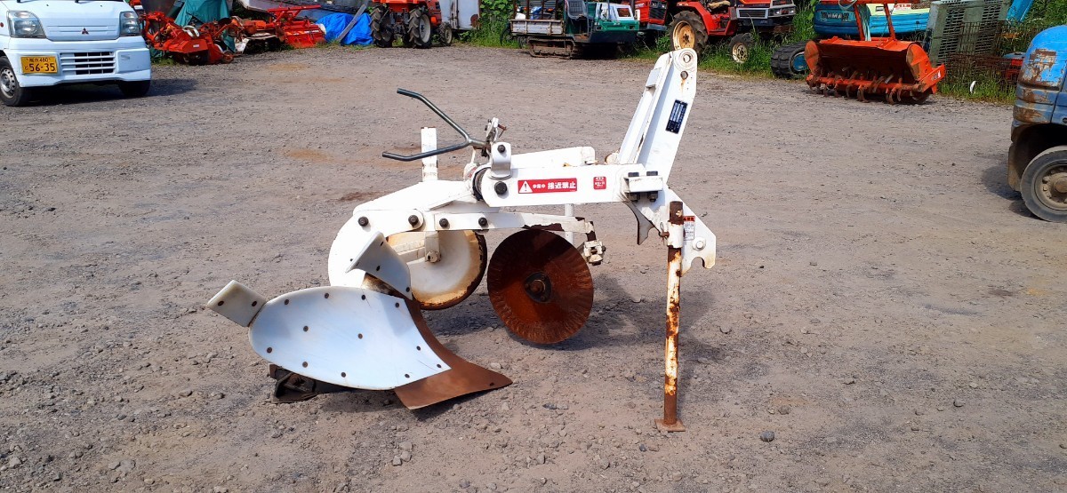 スガノ トラクター用 プラウ 1連タイプ スタンドキャスター付 （00369）