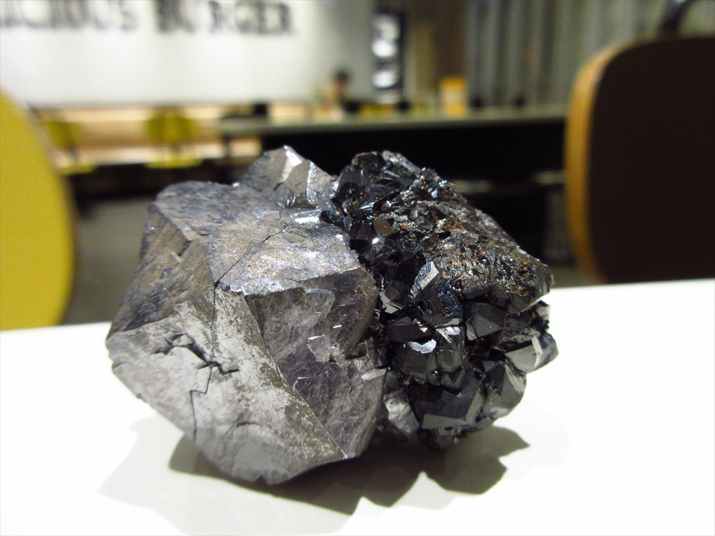 細倉鉱山　鉱石 細倉鉱山の蛍石 Fluorite from Hosokura