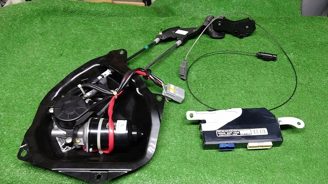 やや傷や汚れあり】セレナ C26 HC26 パワー スライド ドアモーター 右 ...