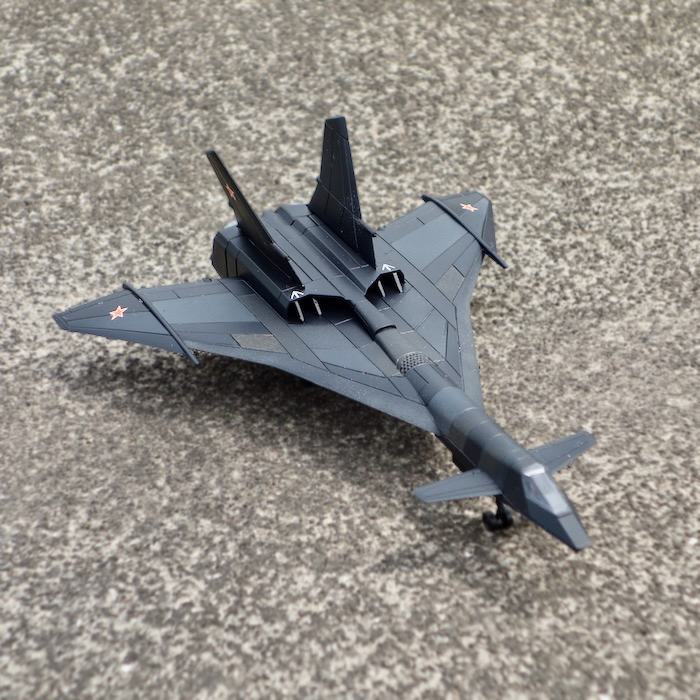 MiG-31 ファイヤーフォックス プラスチックキット 1/144 プラモデル Amazon | 1/144 MIG-31 Fire Fox プラモデル | プラモデル 通販
