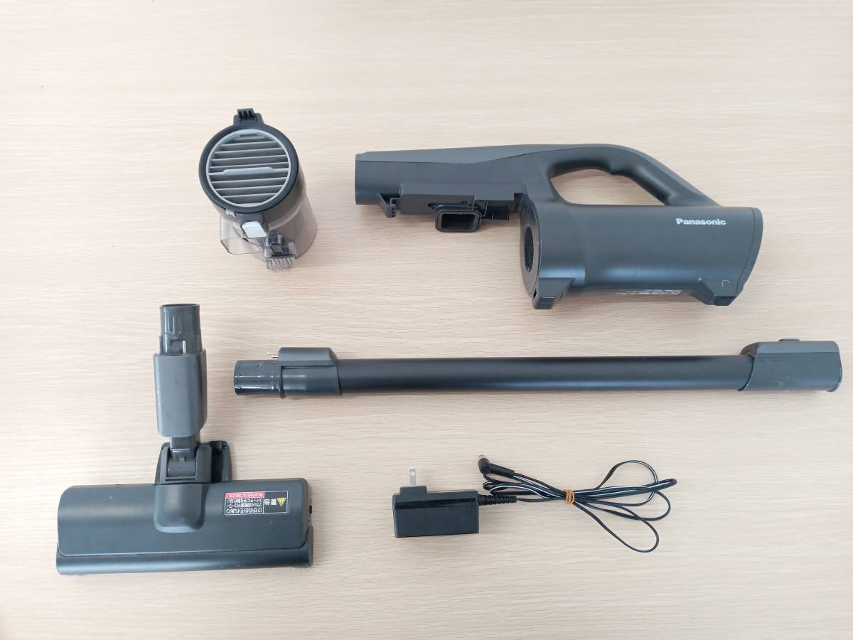 パナソニック☆掃除機☆MC-SB32J☆2022年製☆バッテリー新品と同等