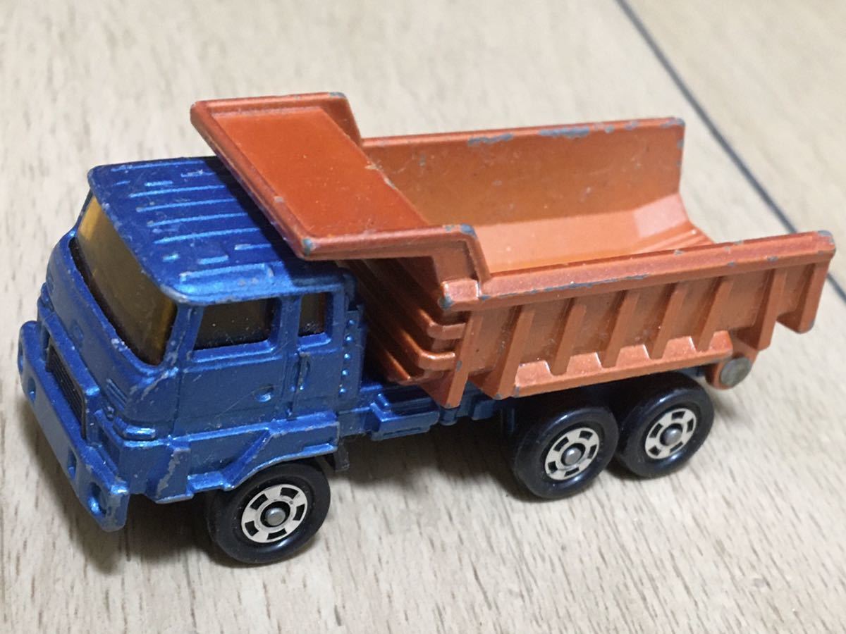 トミカ いすゞ オフロード ダンプ No.73 細かく 日本製