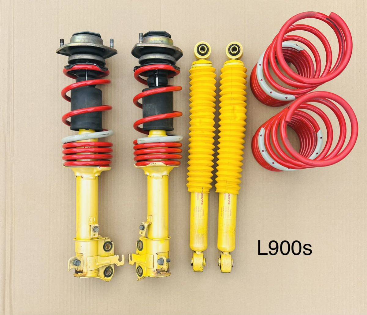 【目立った傷や汚れなし】LOWFER SPORTS KYB L900S L902S ムーブ ムーヴ 車高調 サスペンションの落札情報詳細