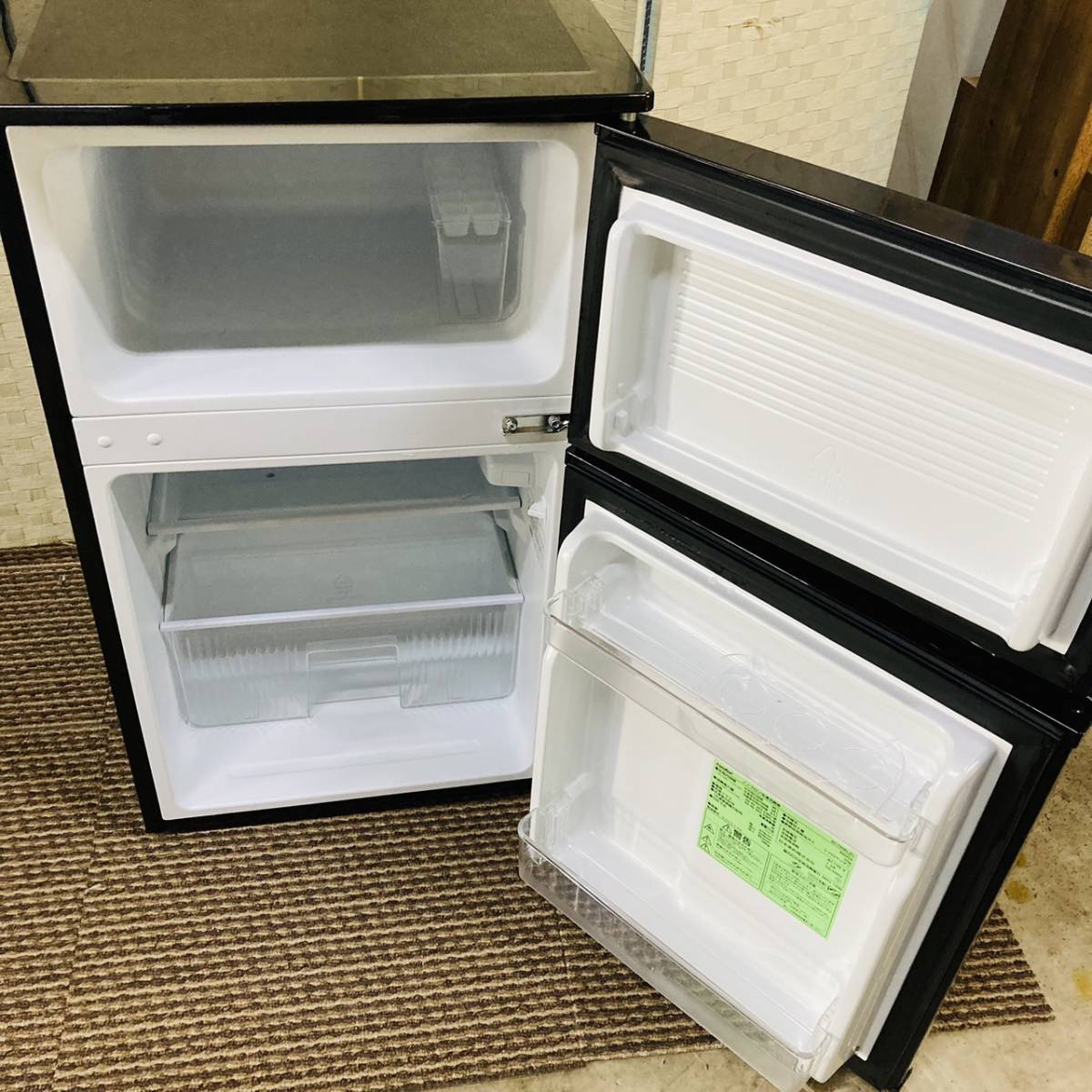 comfee ノンフロン冷凍冷蔵庫 RCT90WH/E