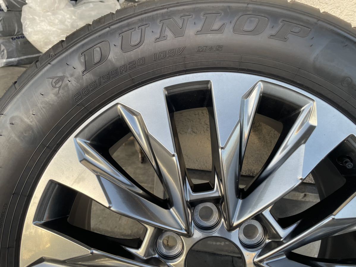 ランクル300zxの新車外しホイールタイヤのセット 未使用に近い