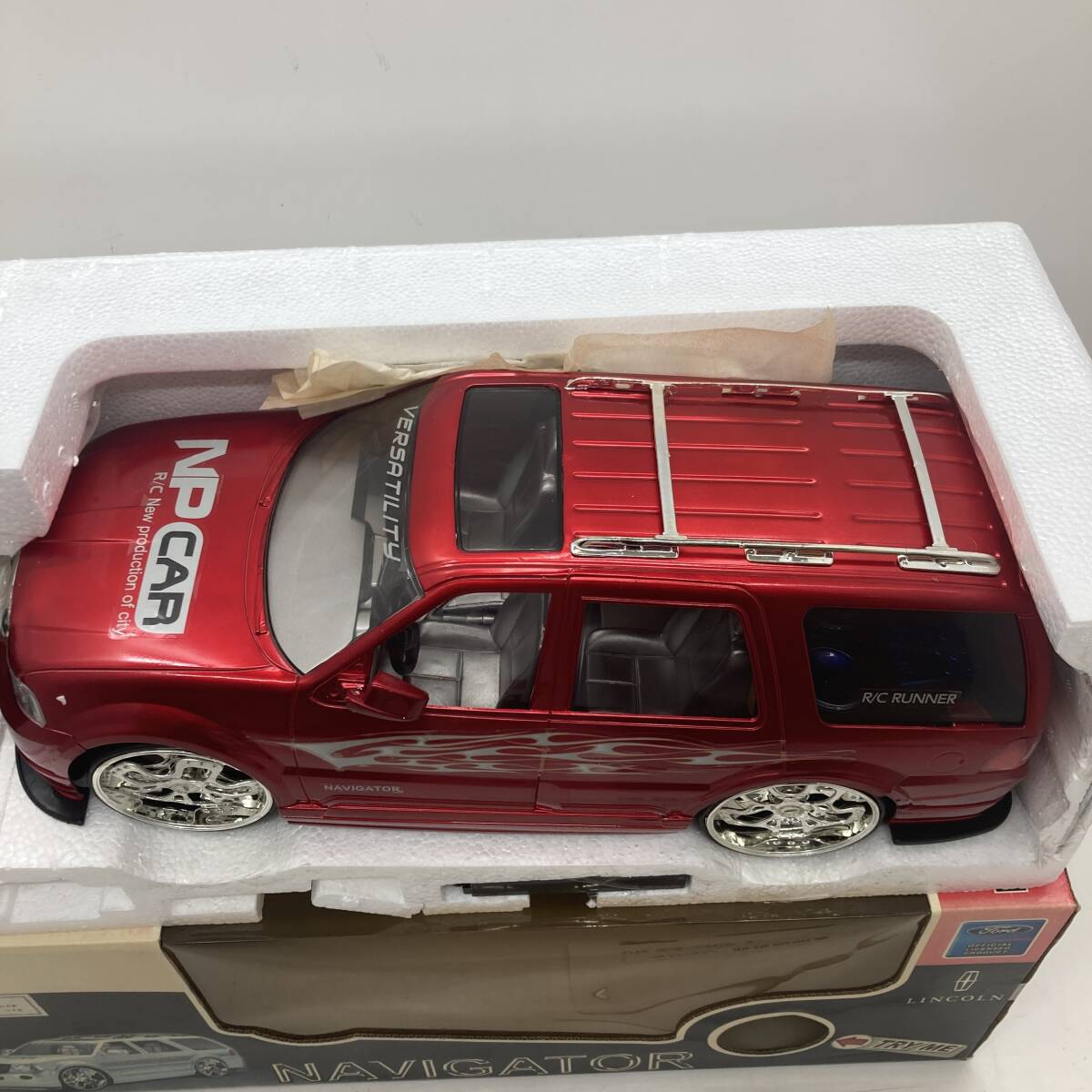 傷や汚れあり】【1円～】ラジコン Ford フォード LINCOLN NAVIGATOR