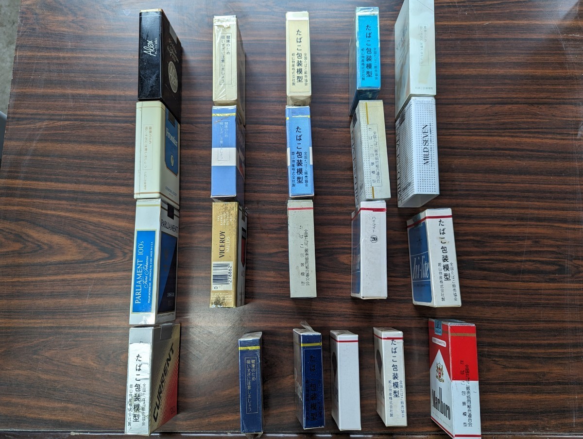 目立った傷や汚れなし】[送料込]たばこ包装模型セット タバコ サンプル