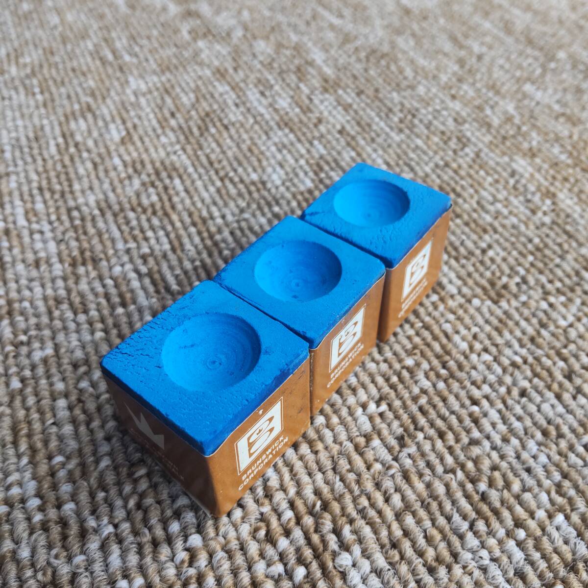 ブルーダイヤモンドビリヤードチョーク 40箱