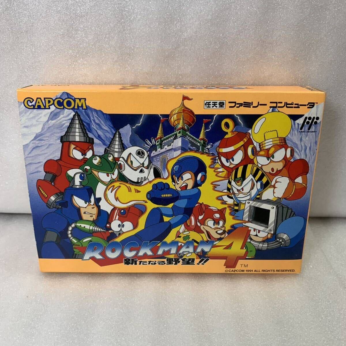 ロックマン3 ファミコンソフト 極美品 幅広く