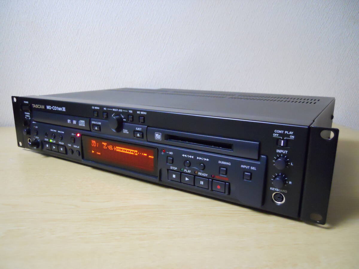 TASCAM タスカム MD-CD1MKⅢ 業務用CD/MDデッキ ディスプレイ