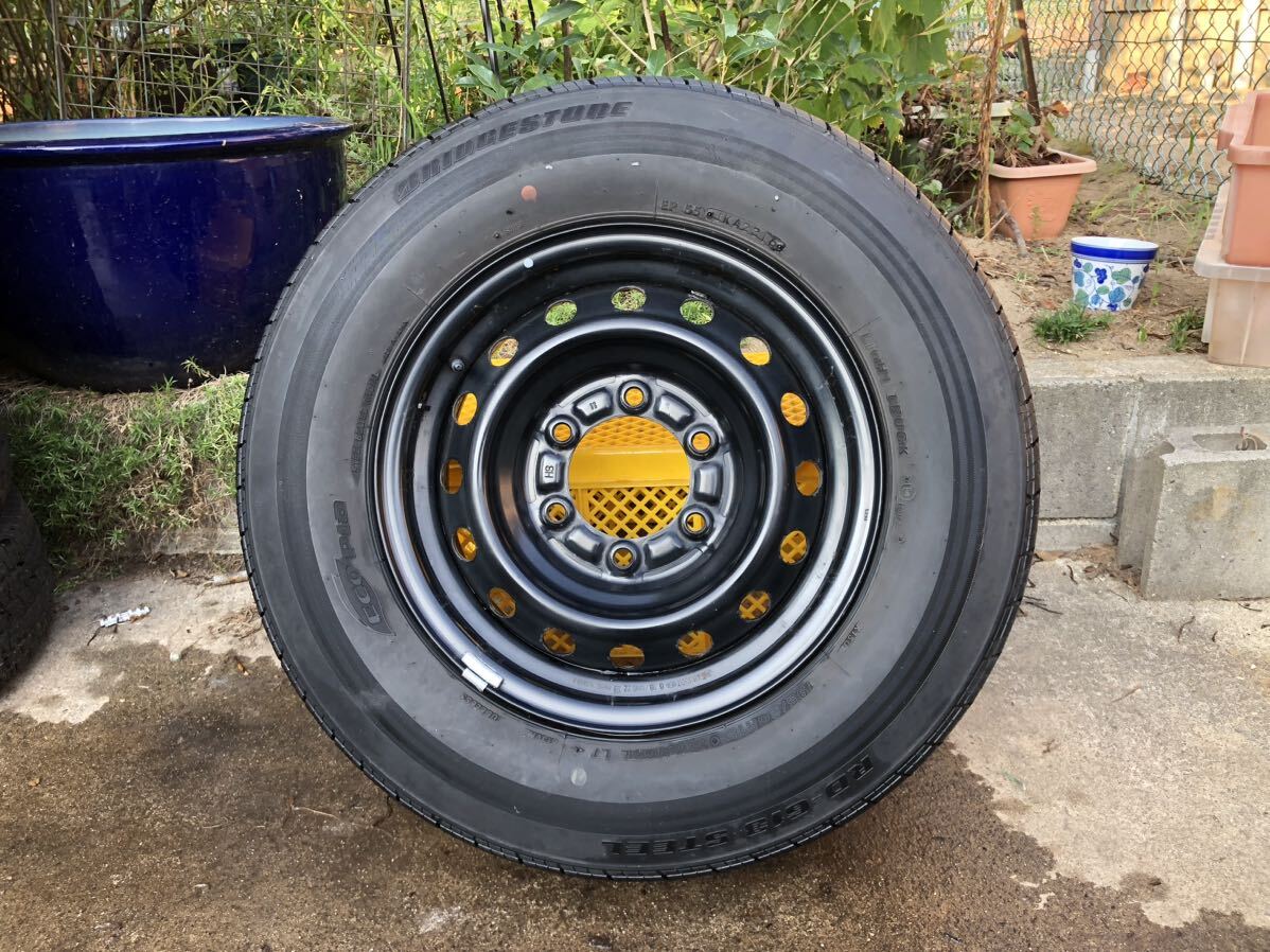 ◇中古再塗装200系ハイエース純正スチール15 インチ4本 ◇中古再塗装200系ハイエース純正スチール15 インチ4本 激安 4本セット