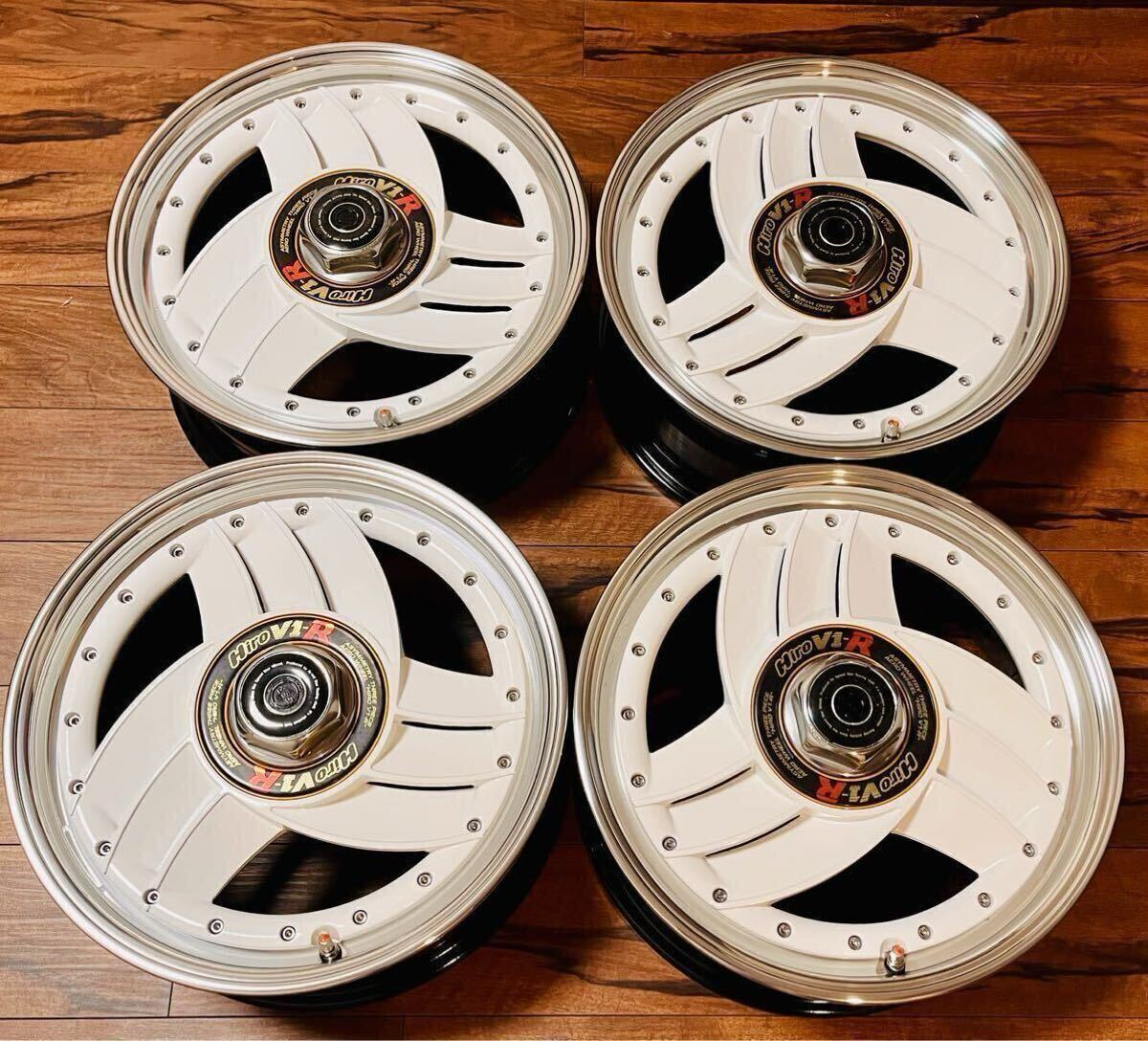 未使用に近い】Hiro V1 R 16インチ 7J +38 5穴 4本 セット 当時物 ヒロ