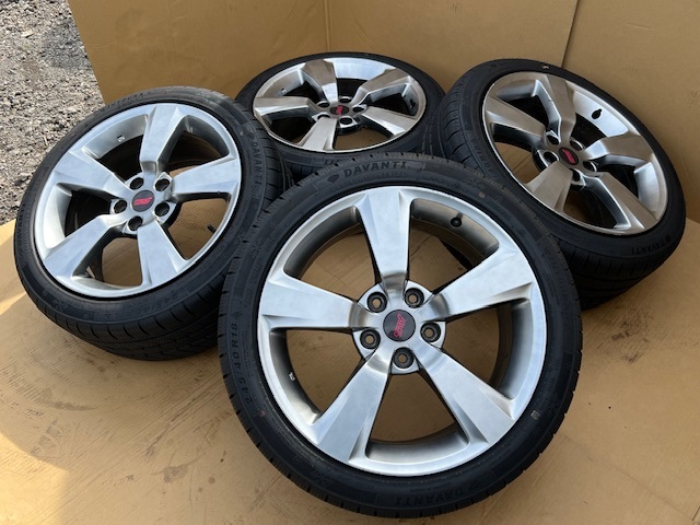 美品】スバル WRX STI 純正 18インチ ホイール タイヤ 4本 8.5J