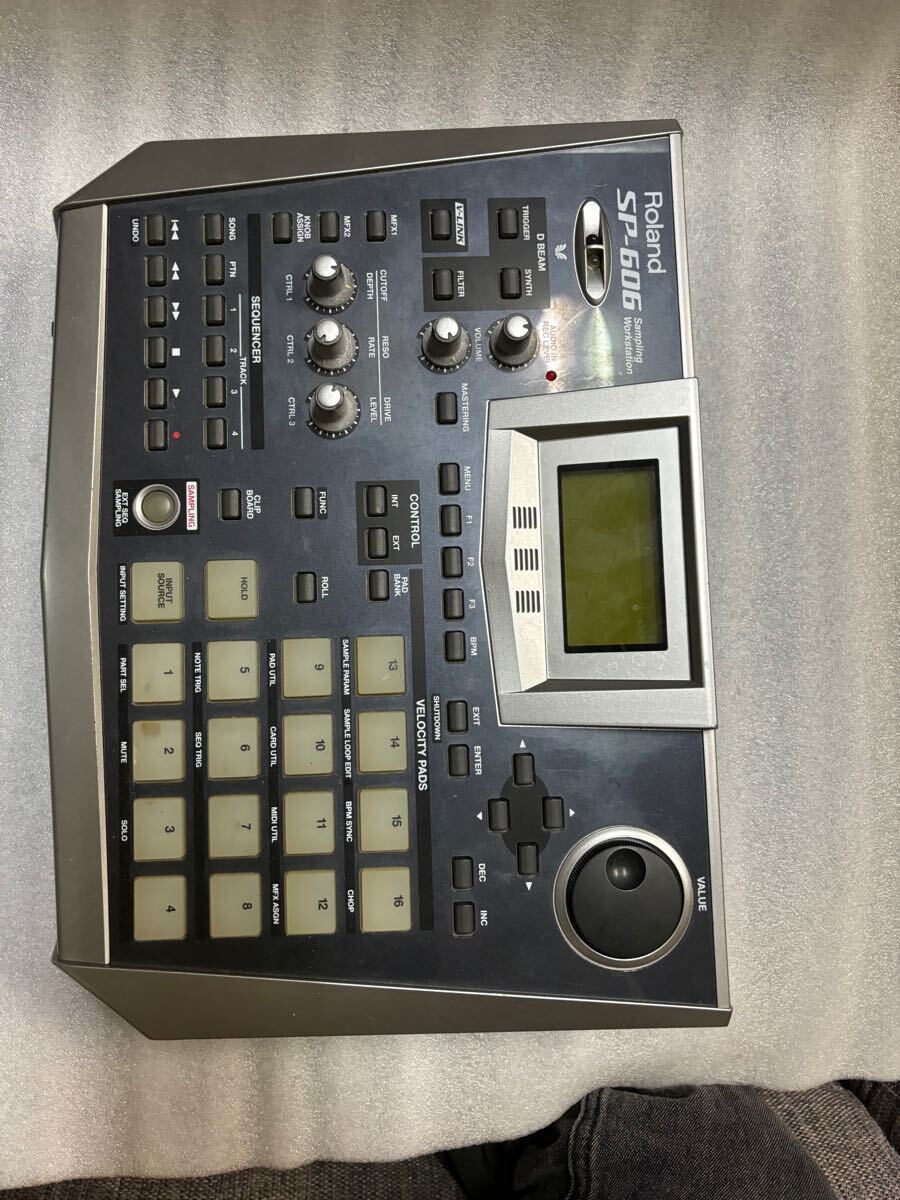 Roland SP-555 Creative Sampler with Performance Effects | eBay