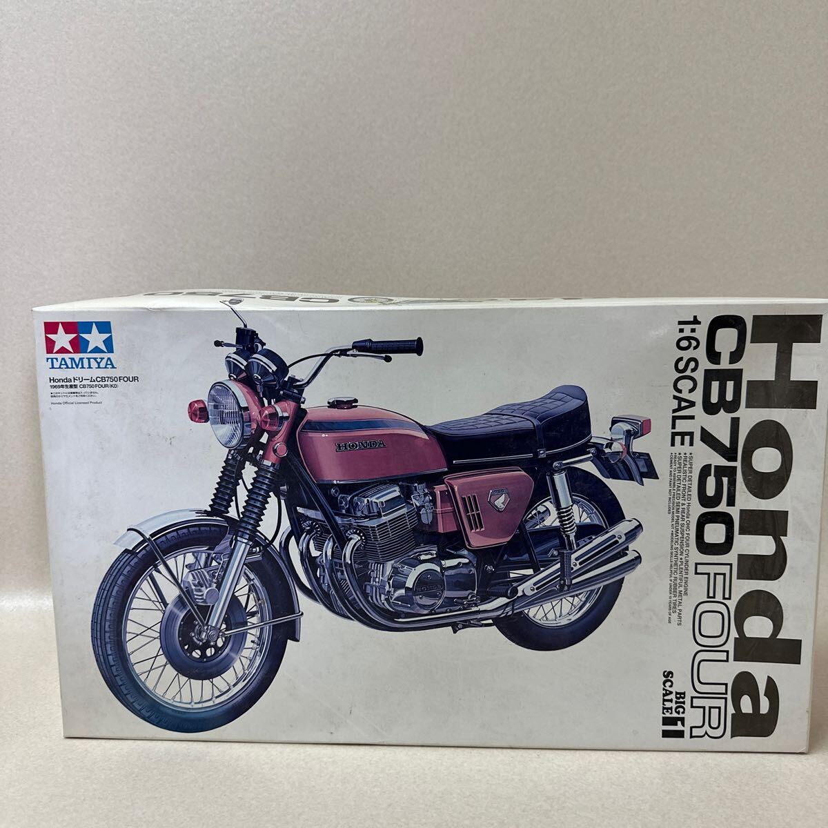 絶版 タミヤ1/6 HONDA CB750Four レーシングタイプ 1/6 オートバイシリーズ ホンダ ドリーム CB750FOUR レーシング