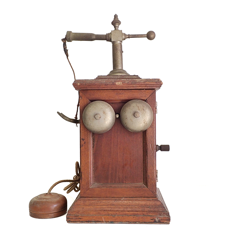 昭和レトロ 昔の電話 デルビル磁石式壁掛電話機 ベルが鳴ります