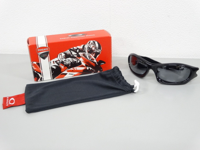 やや傷や汚れあり】希少 美品 OAKLEY オークリー DUCATI ドゥカティ  
