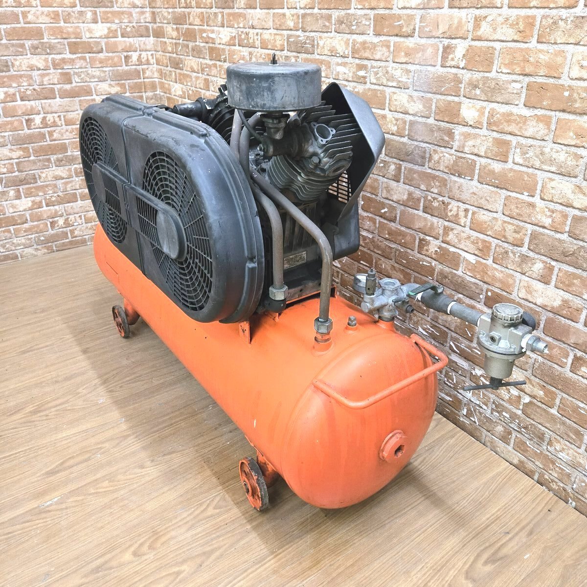 バンザイ 5馬力 エアーコンプレッサー CT-237PB