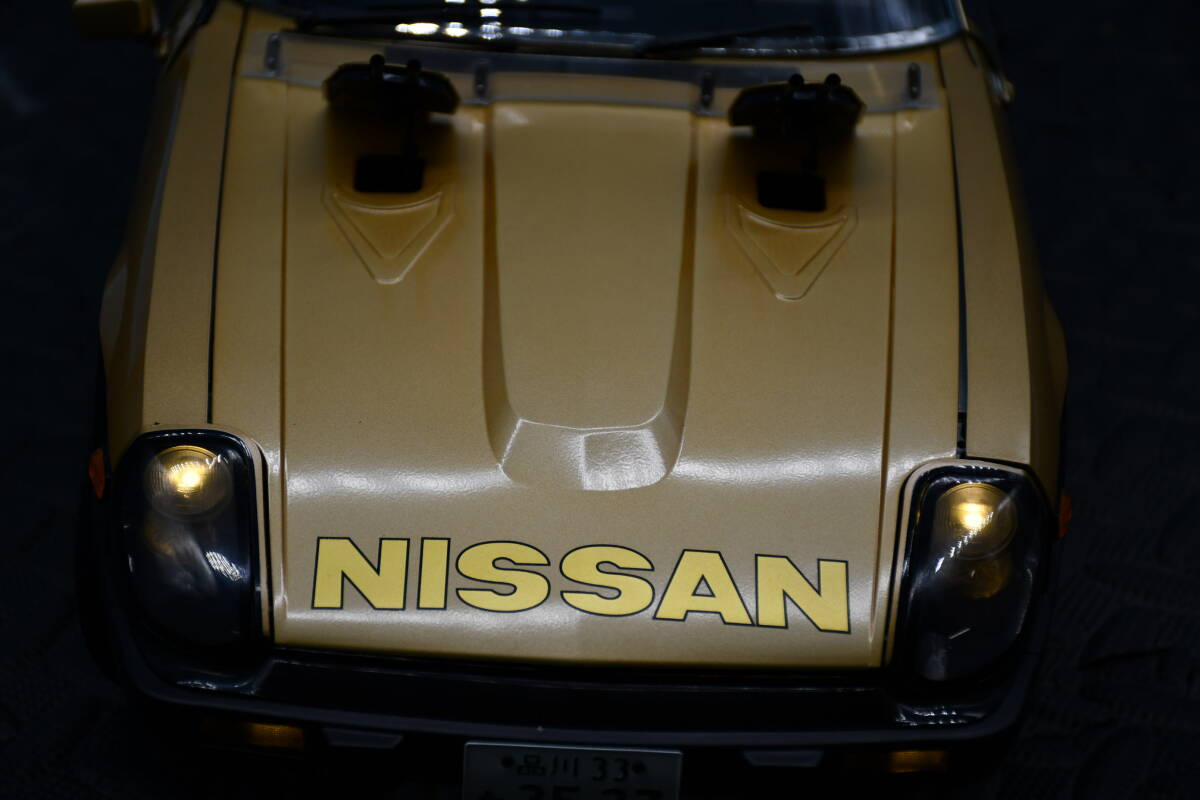 アシェット1/24 フェアレディ240Z カスタム ガレージ ジオラマケース付