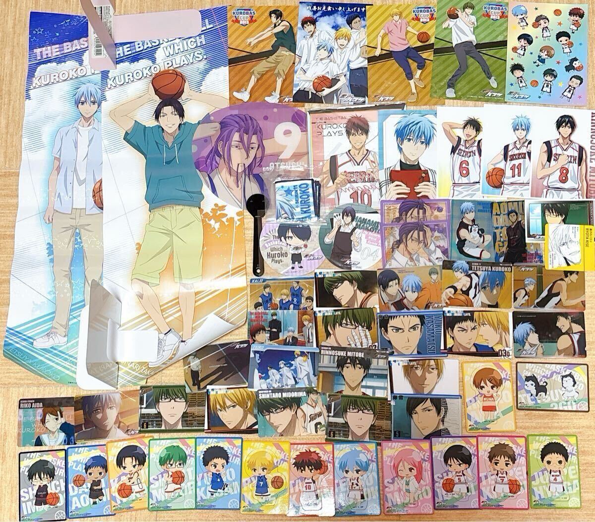 履いてください、鷹峰さん　アニメイト特典　ミニ色紙　イラストカード　8種セット Amazon.co.jp: アニメイト 限定 履いてください鷹峰さん 8巻