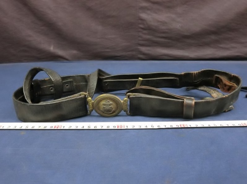 L0655 旧日本軍 大日本帝国海軍 海軍 剣帯ベルト 軍刀吊り 制服 礼服 大礼服 将校 士官 剣帯 正刀帯 ベルト 軍服 旧日本軍 日本海軍の1番目の画像