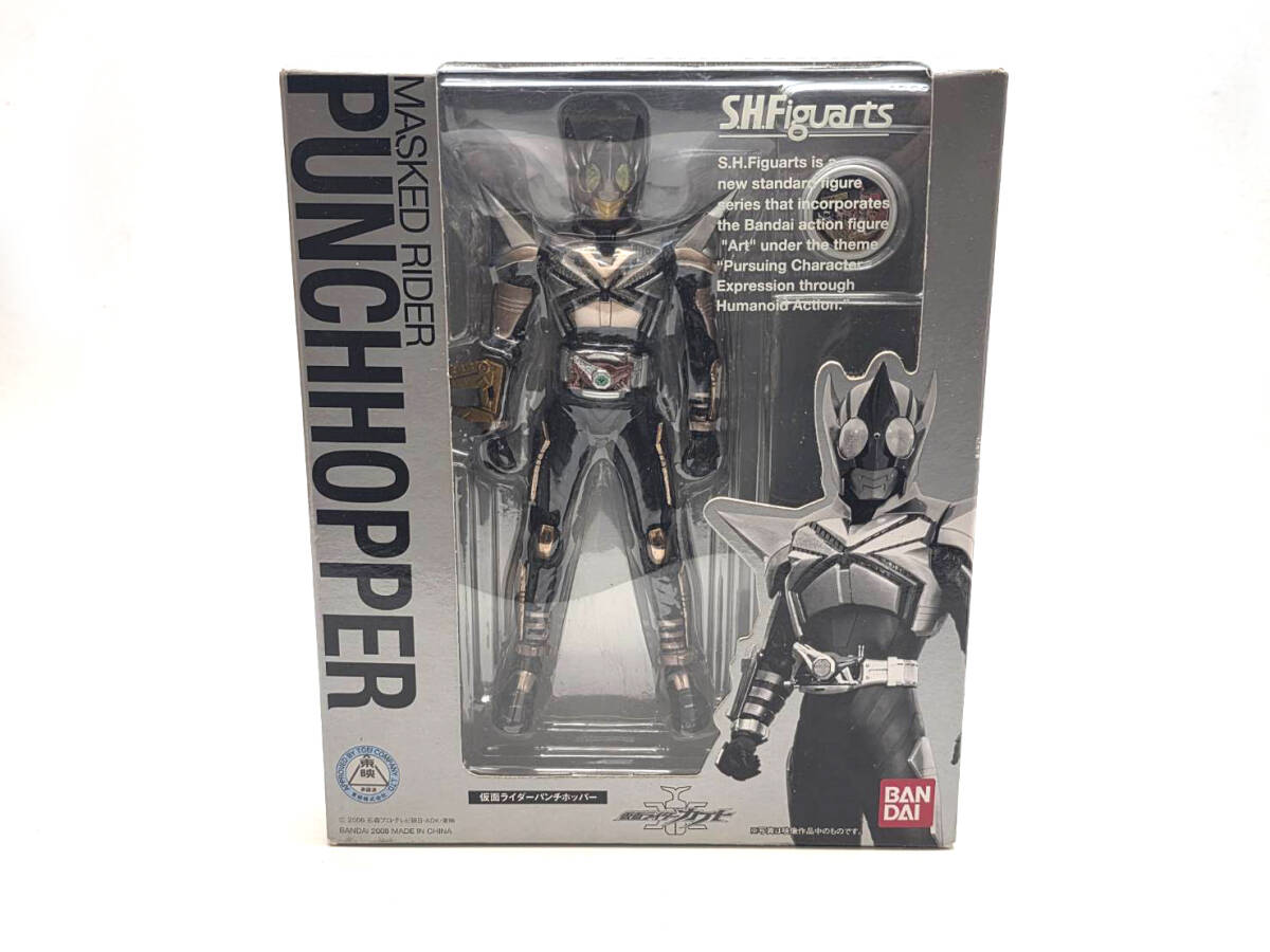 AK★ R71202 未使用 S.H.Figuarts フィギュアーツ 仮面ライダーカブト 仮面ライダーパンチホッパー フィギュア バンダイ ★の1番目の画像
