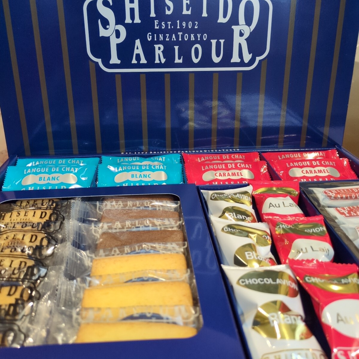 資生堂パーラー 空き缶 タカセ クッキー 東郷青児の落札情報詳細