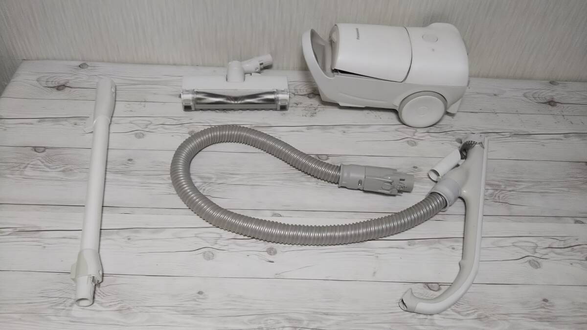 やや傷や汚れあり】◇Panasonic/MC-JP850K-W/紙パック式掃除機 J