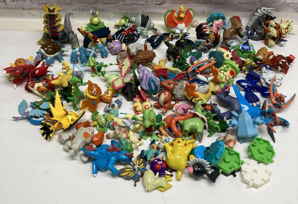 立体ポケモン図鑑　バクフーン　オーダイル　メガニウム　フィギュア 買取】ポケモンスケールワールド ジョウト地方 オーダイル メガニウム