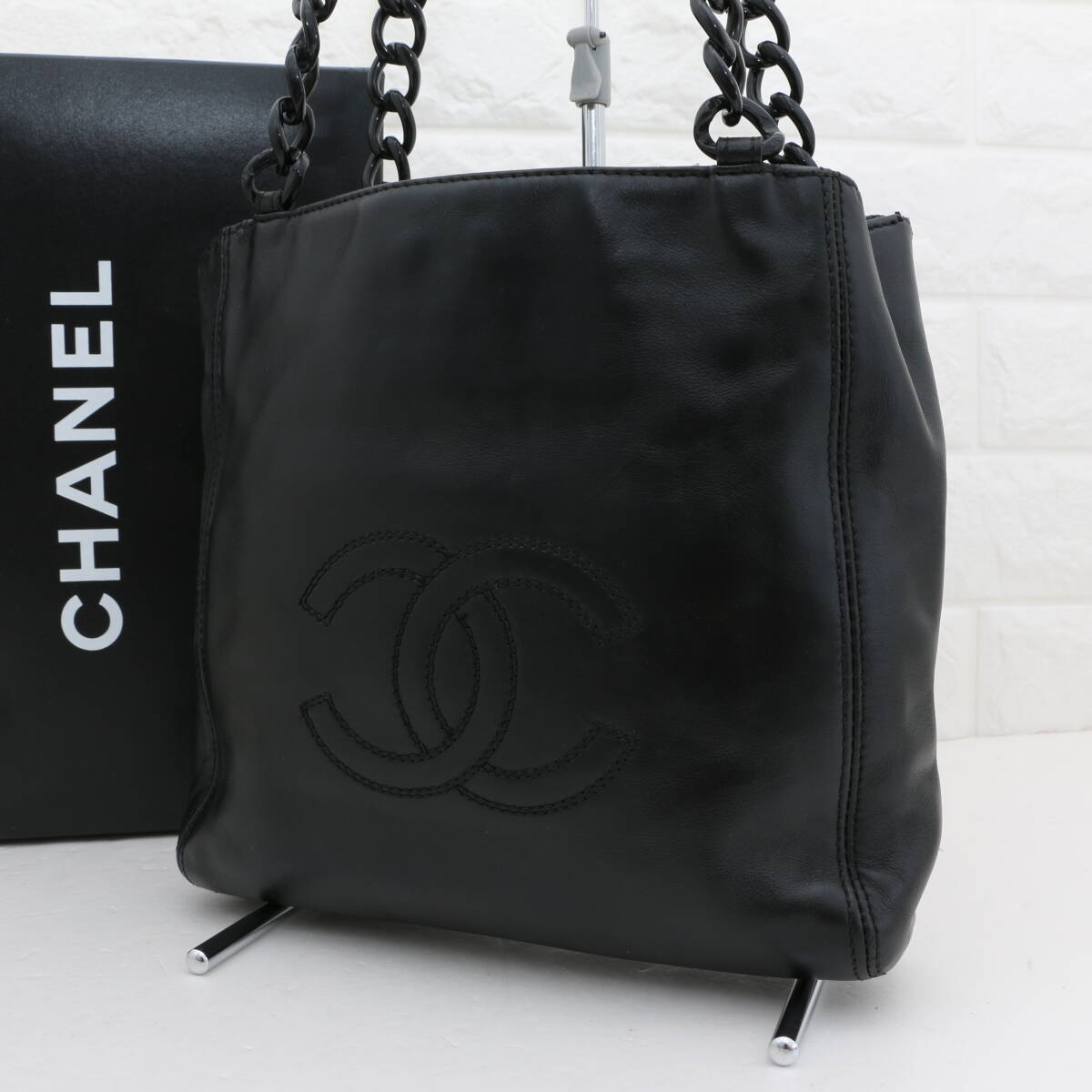 CHANELシャネル】ココマーク☆クローバー柄☆がま口☆ハンドバッグ 