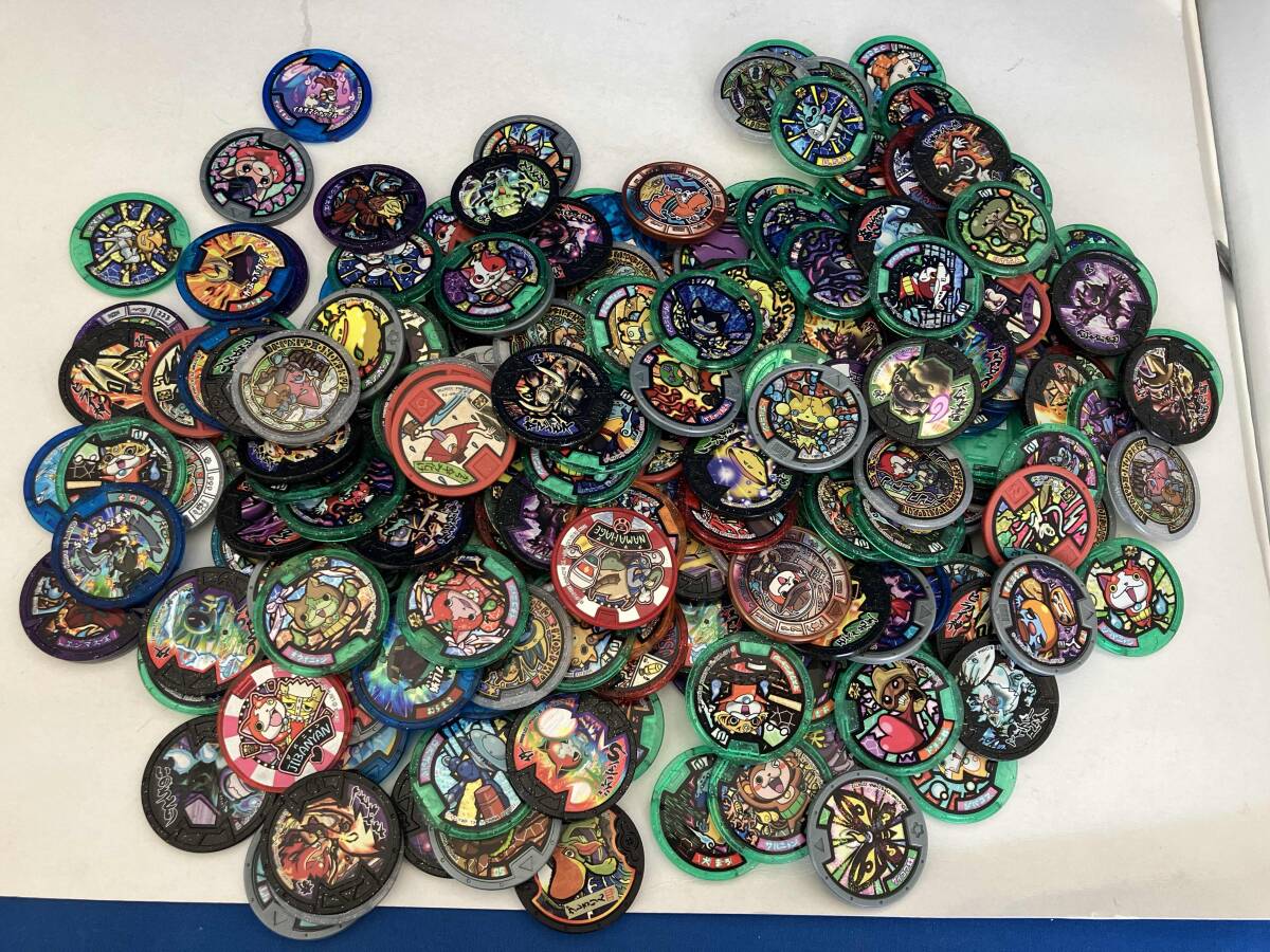 新品】妖怪ウォッチ 妖怪メダル 未開封パック大量 約300パック 送料