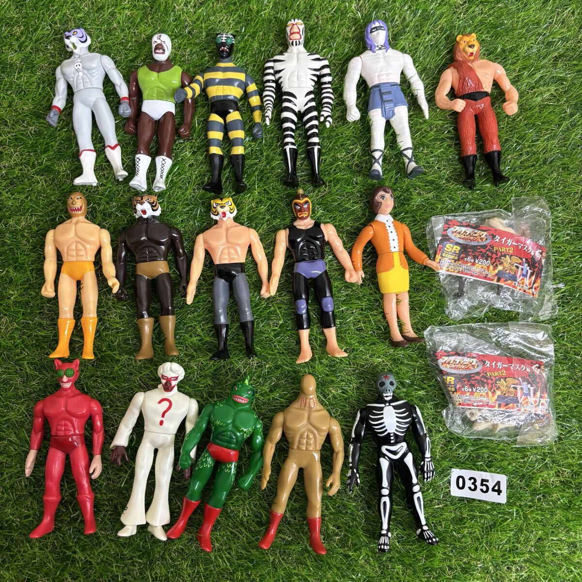 新品】□2代目ブラック・タイガー 試合用マスク □の落札情報詳細 
